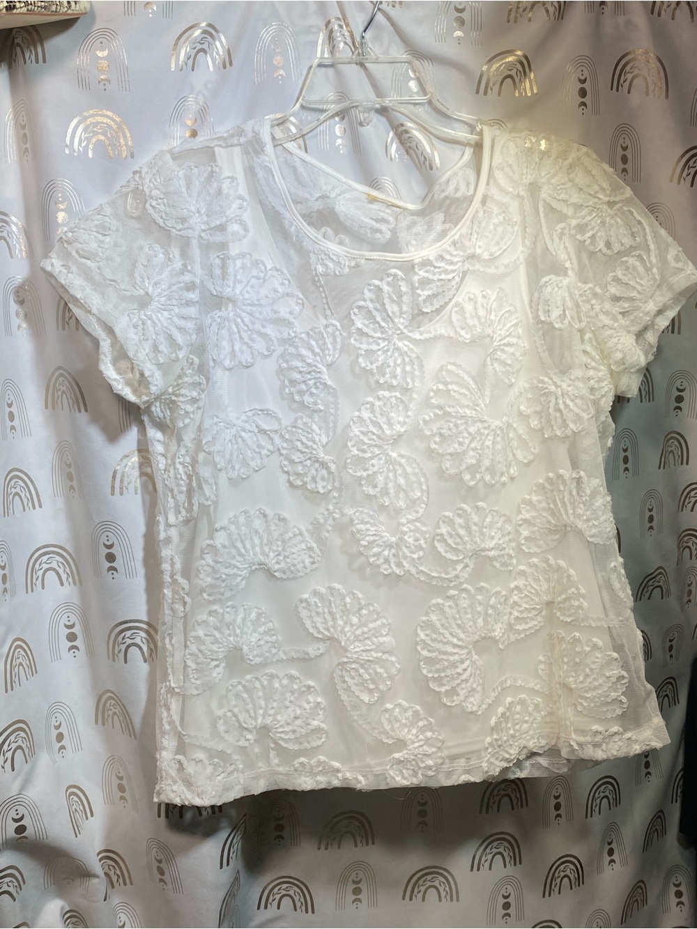 Women's White Short-Sleeve Embroidered Blouse